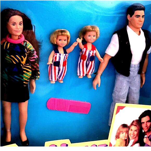1993 Full House Jesse's Family: Jesse, Becky, Nicky & Alex Tiger Toys NIB - Picture 2 of 6
